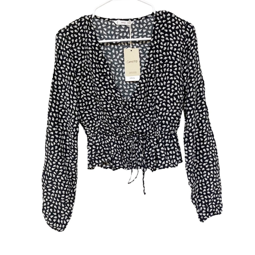 NWT Mango top